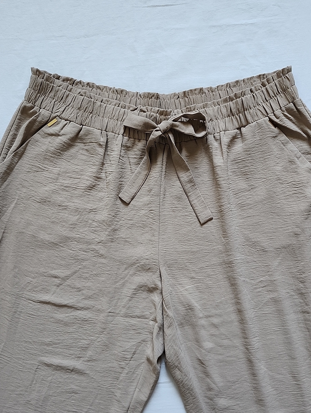 NYCC Taupe Textured Joggers Lightweight Cargo Crop Pants Plus Size 3X NWT - Picture 2 of 8